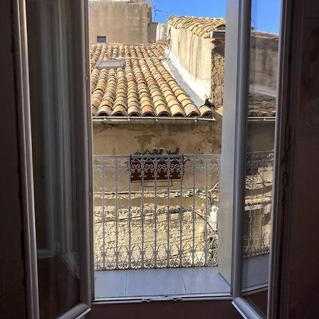 Appartement Charmant Studio Centre Historique à Pézenas Extérieur photo